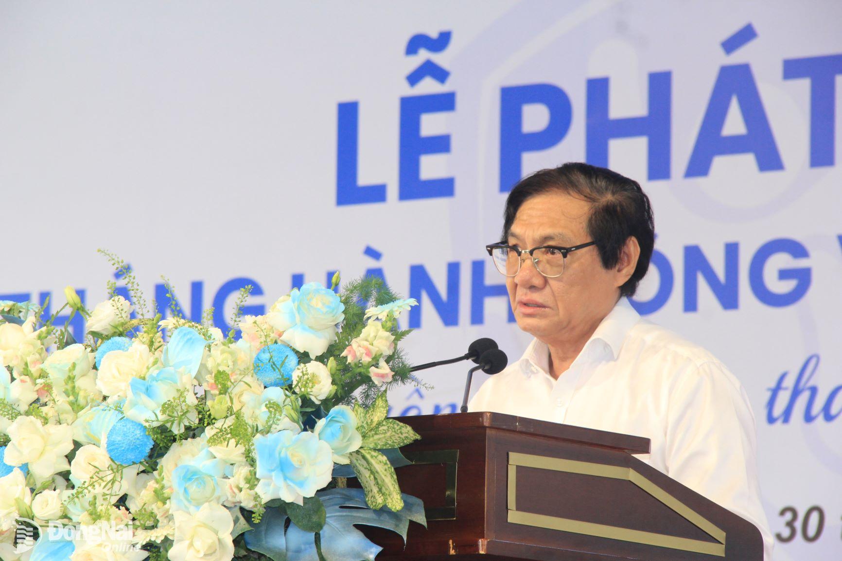 Phó chủ tịch UBND tỉnh Nguyễn Sơn Hùng phát biểu tại lễ phát động. Ảnh: Nga Sơn