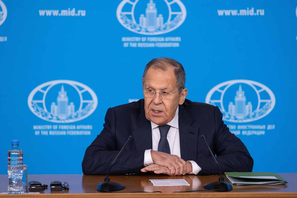 Ngoại trưởng Nga Sergey Lavrov phát biểu tại một cuộc họp báo ở Moskva.
Ngoại trưởng Nga Sergey Lavrov phát biểu tại một cuộc họp báo ở Moskva. Ngoại trưởng Nga Sergey Lavrov phát biểu tại một cuộc họp báo ở Moskva. 
