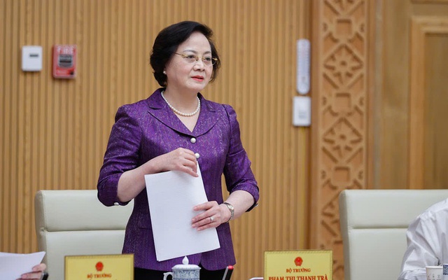 Bộ trưởng Bộ Nội vụ Phạm Thị Thanh Trà phát biểu tại phiên họp. Ảnh: VGP/Nhật Bắc