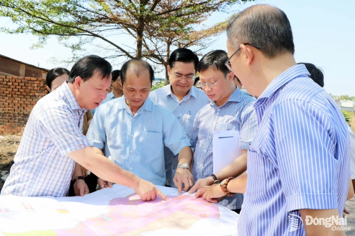 Chủ tịch UBND thành phố Đồng Nai khảo sát thực địa phục vụ quy hoạch phát triển phường Trảng Dài