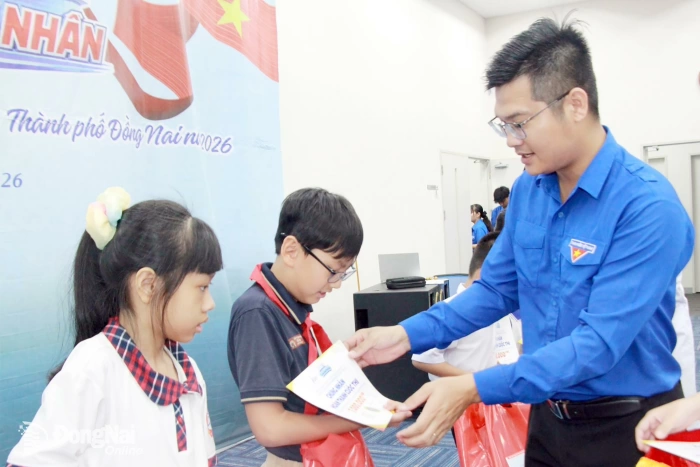 Sôi nổi Ngày hội thanh niên công nhân
