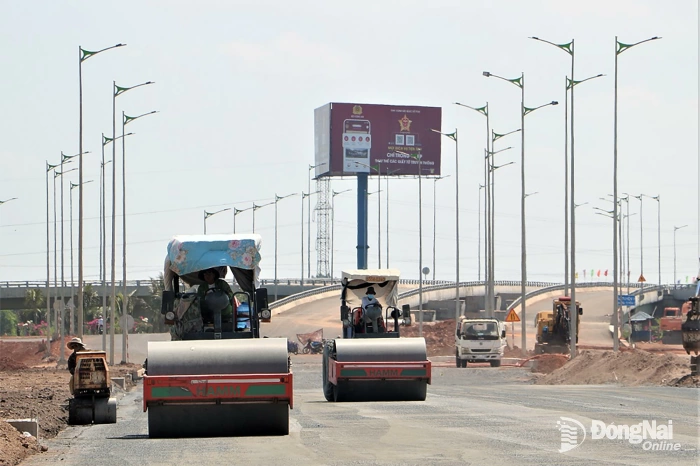 Triển khai thi công ‘3 ca, 4 kíp’ tại 5 dự án quan trọng của thành phố Đồng Nai