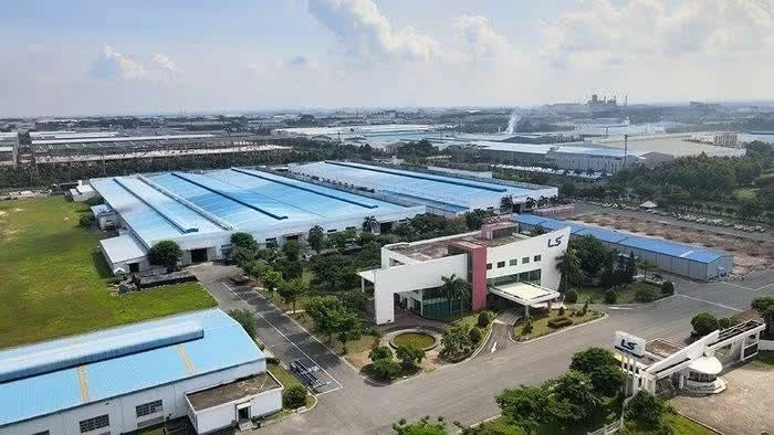 Taking advantages of supply chain