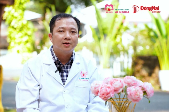 Alo! Bác sĩ ơi: Đau ngón chân cái, coi chừng bệnh gout