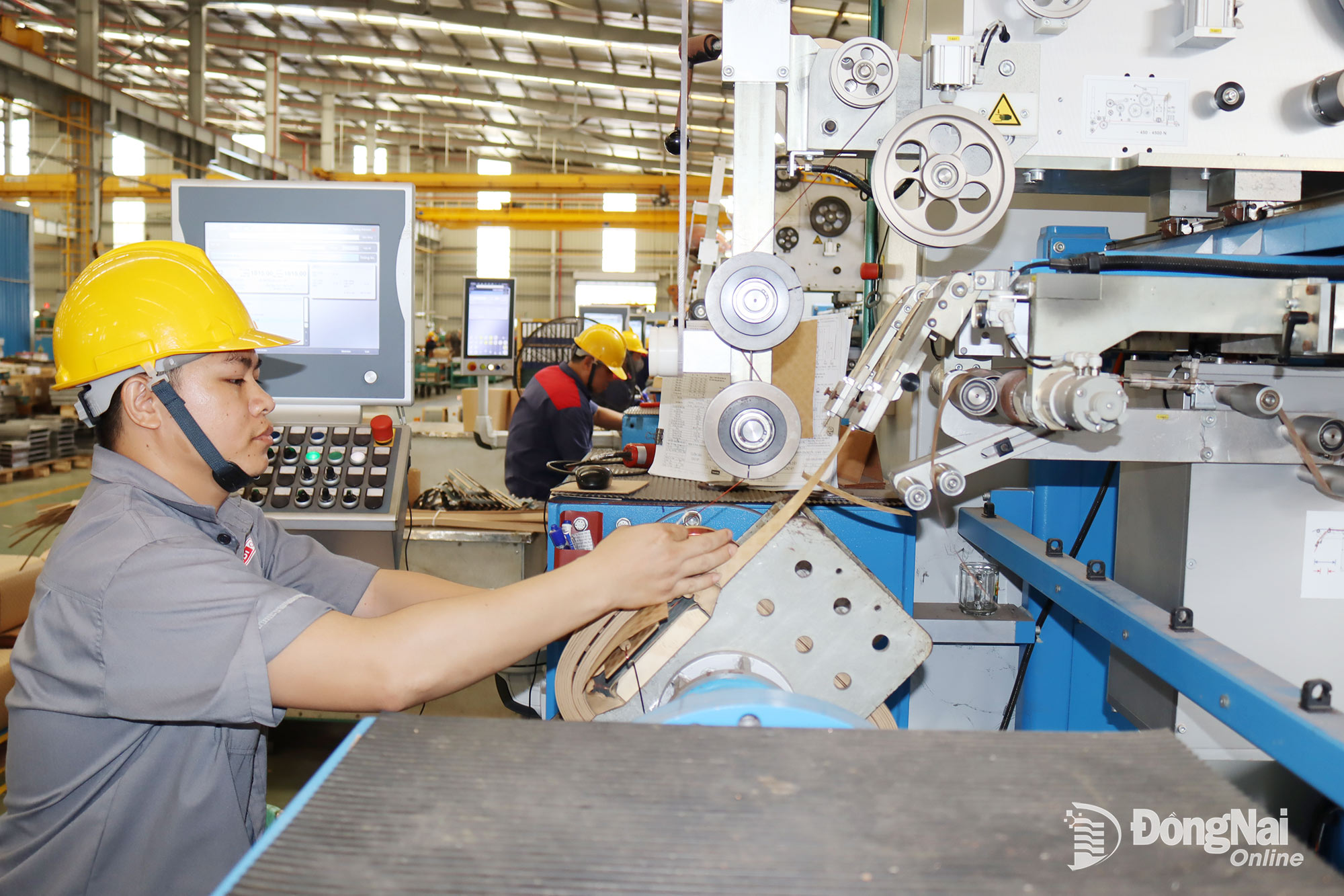 BÁN VẬT LIỆU XÂY DỰNG TRỰC TUYẾN VỚI GIÁ ƯU ĐÃI