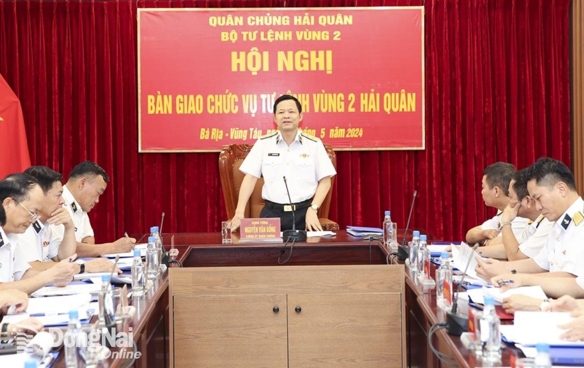 Trung tướng Nguyễn Văn Bổng phát biểu tại hội nghị. Ảnh: ĐVCC