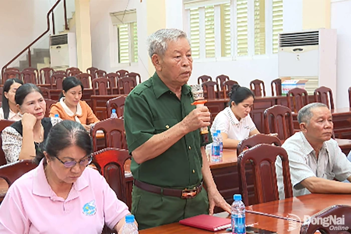 Đại biểu HĐND thành phố Đồng Nai tiếp xúc cử tri phường Chơn Thành