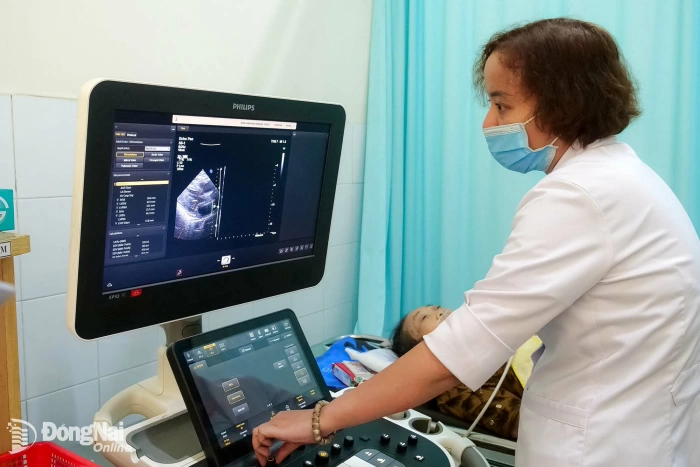 Chăm sóc người cao tuổi không chỉ là chữa bệnh