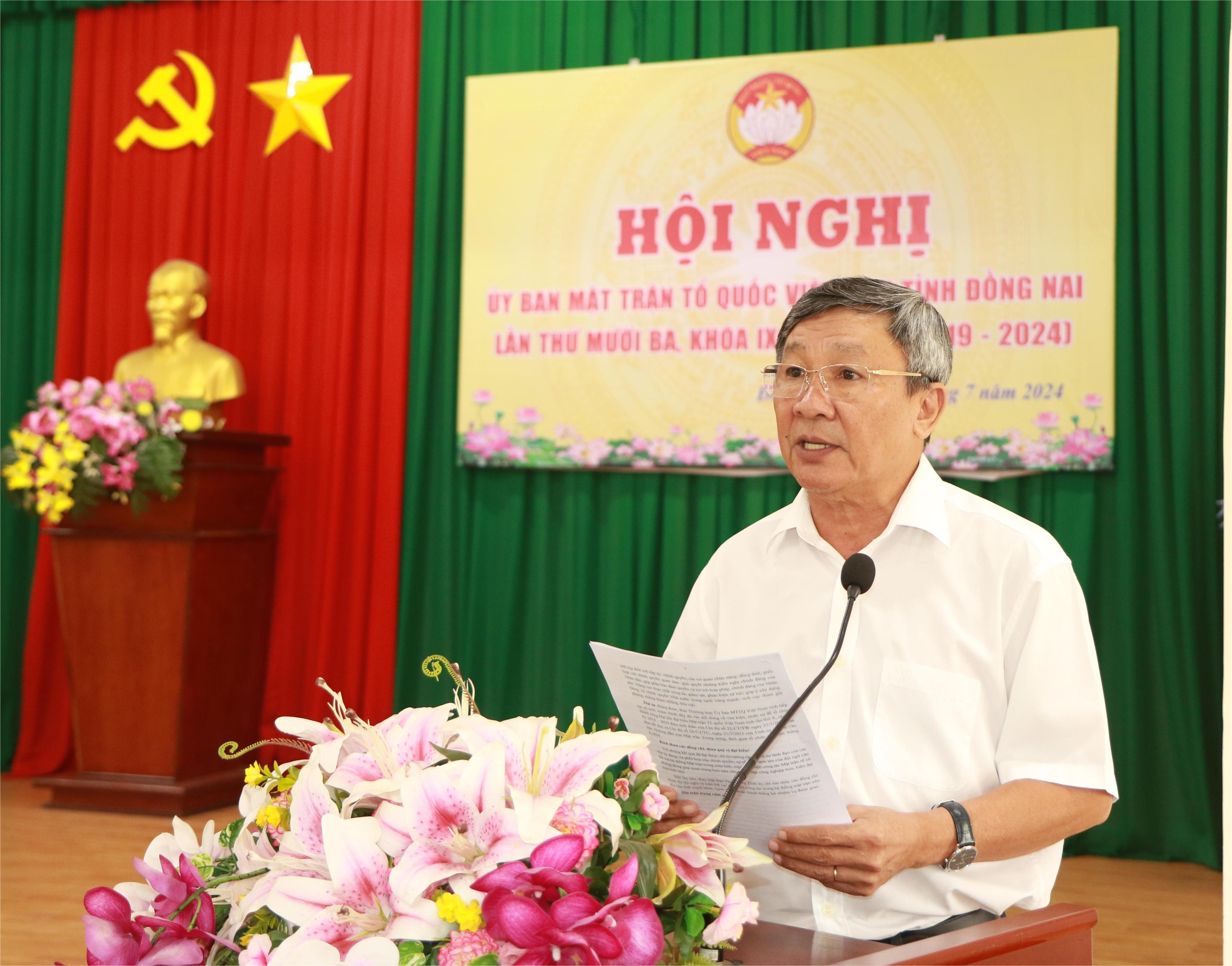 Phó bí thư thường trực Tỉnh ủy Hồ Thanh Sơn phát biểu tại hội nghị. Ảnh: Sông Thao

