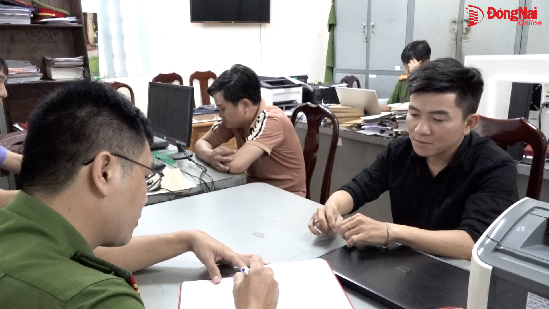 Công an tỉnh liên tiếp triệt phá nhiều đường dây cá độ bóng đá