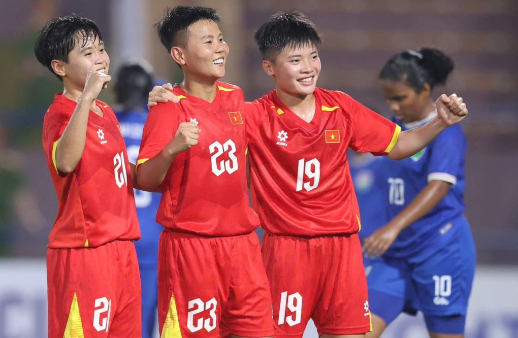 Minh Chuyên (19) gương mặt U.21 hiếm hoi ở tuyển nữ Việt Nam.