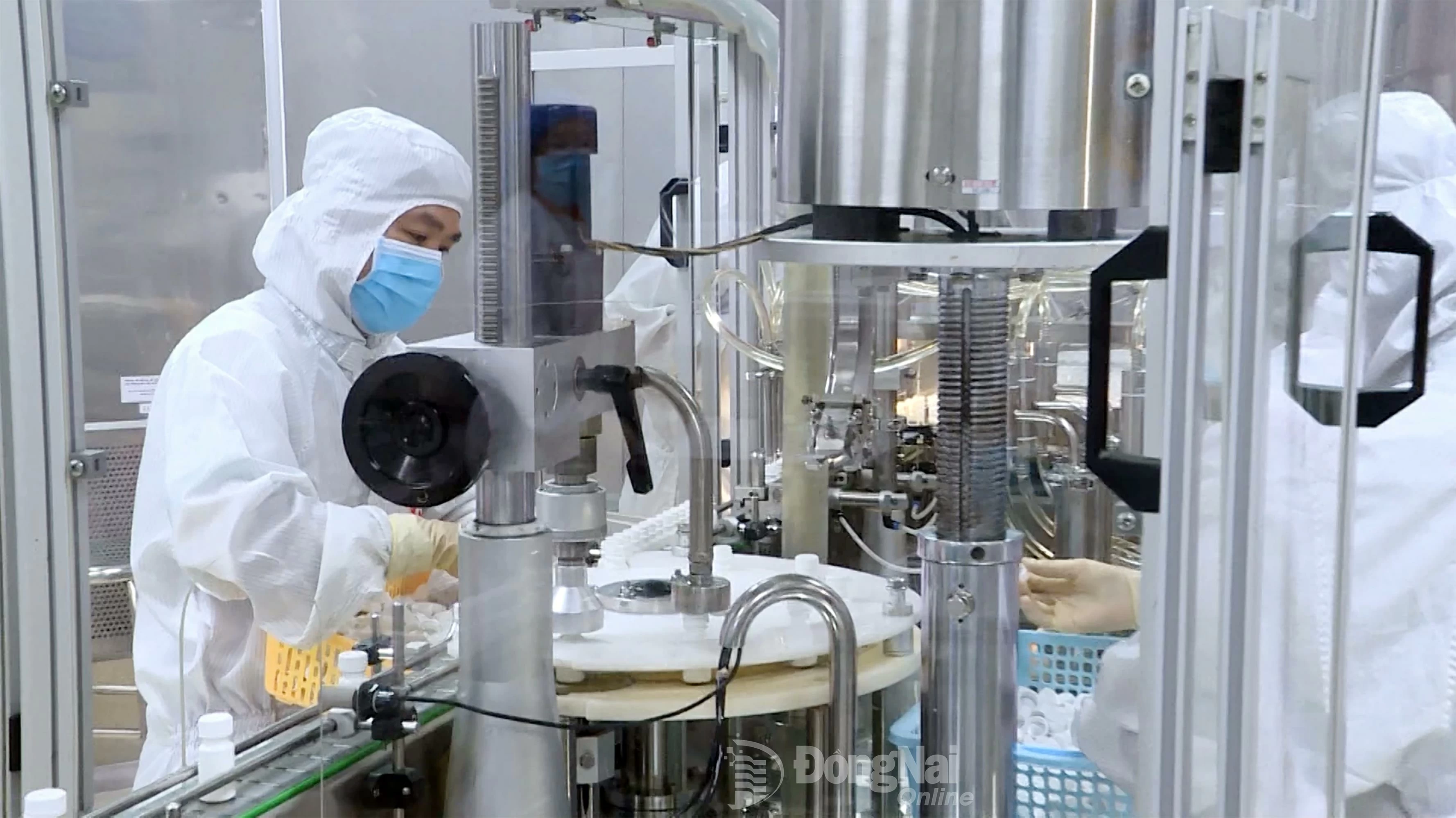 Liquid medicine production line at RV-OPV Pharmaceutical Company

