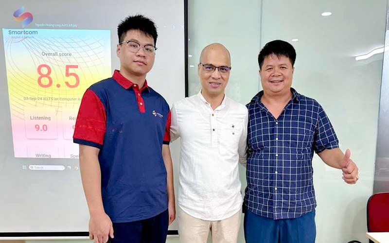 Hành trình chinh phục IELTS 8.5 của Nguyễn Hoàng Long tại Smartcom English