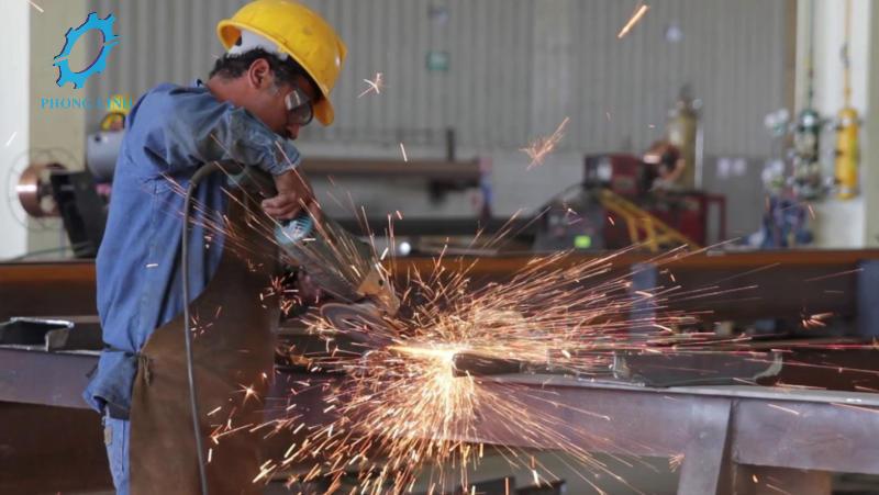 Công ty Phong Linh gia công kỹ thuật cao bằng CNC.