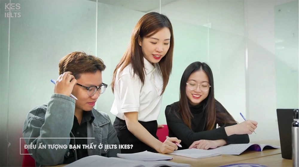 IKES nổi tiếng với các điểm mạnh về phương pháp học ELM.