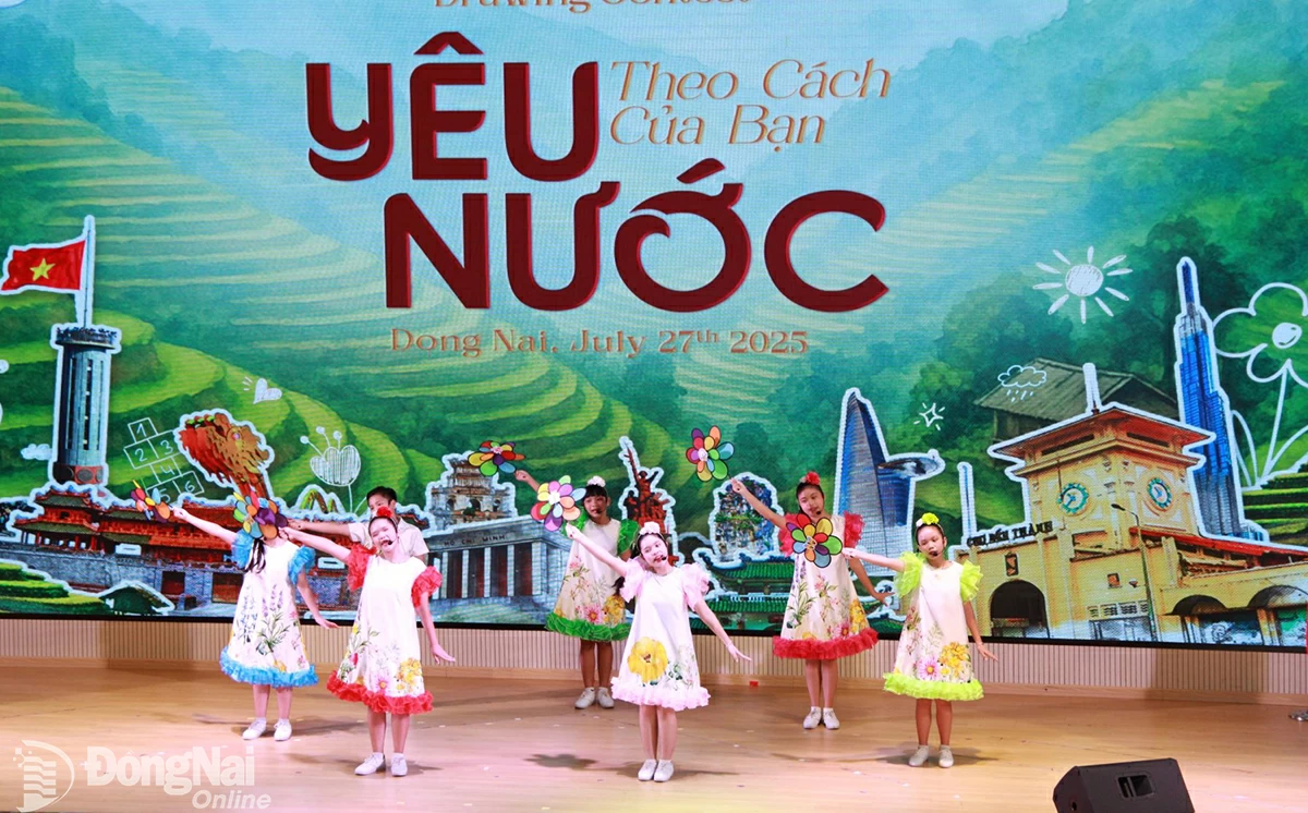 A performance at the opening ceremony of the competition. Photo: Nga Son

