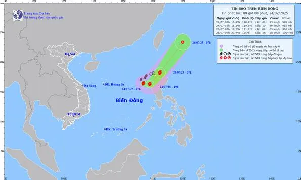 Bản đồ dự báo quỹ đạo và cường độ bão số 4 phát lúc 8h ngày 24-7.