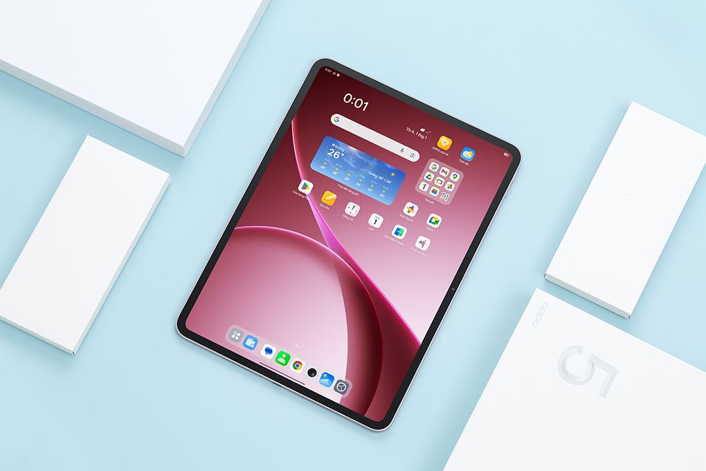 OPPO Pad 5 có ngoại hình gọn gàng theo kiểu tablet giải trí, phù hợp hơn với nhu cầu xem nội dung và sử dụng hằng ngày.