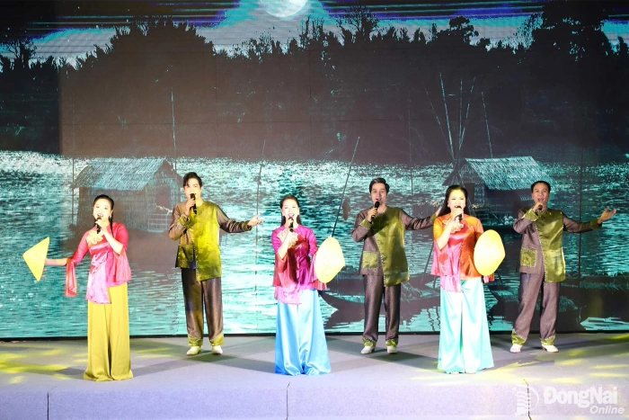 Ðưa điệu lý, dân ca Nam Bộ đến gần học sinh