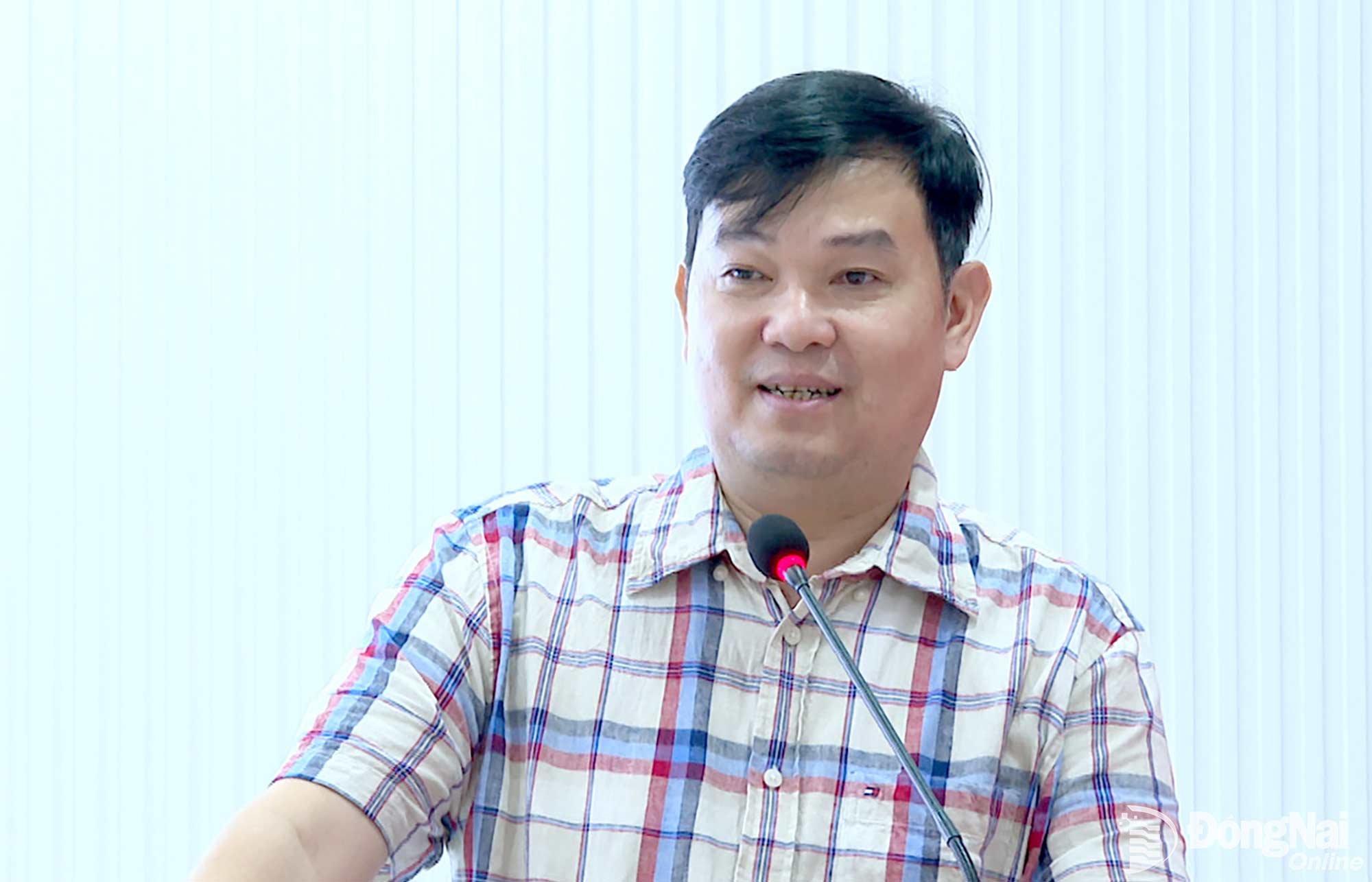 Ông Đào Nguyên Hạnh - Phó Tổng Giám đốc, Phó Trưởng ban Thường trực Ban Chỉ huy phòng thủ dân sự công ty Cổ phần Thủy điện Thác Mơ quán triệt mục đích, yêu cầu và các nội dung diễn tập – Hình: Thanh Mảng