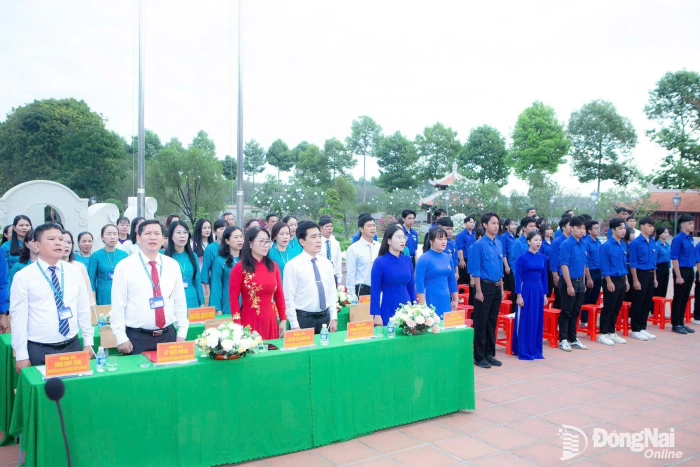 Giúp học sinh, sinh viên nhận diện quan điểm sai trái trên không gian mạng