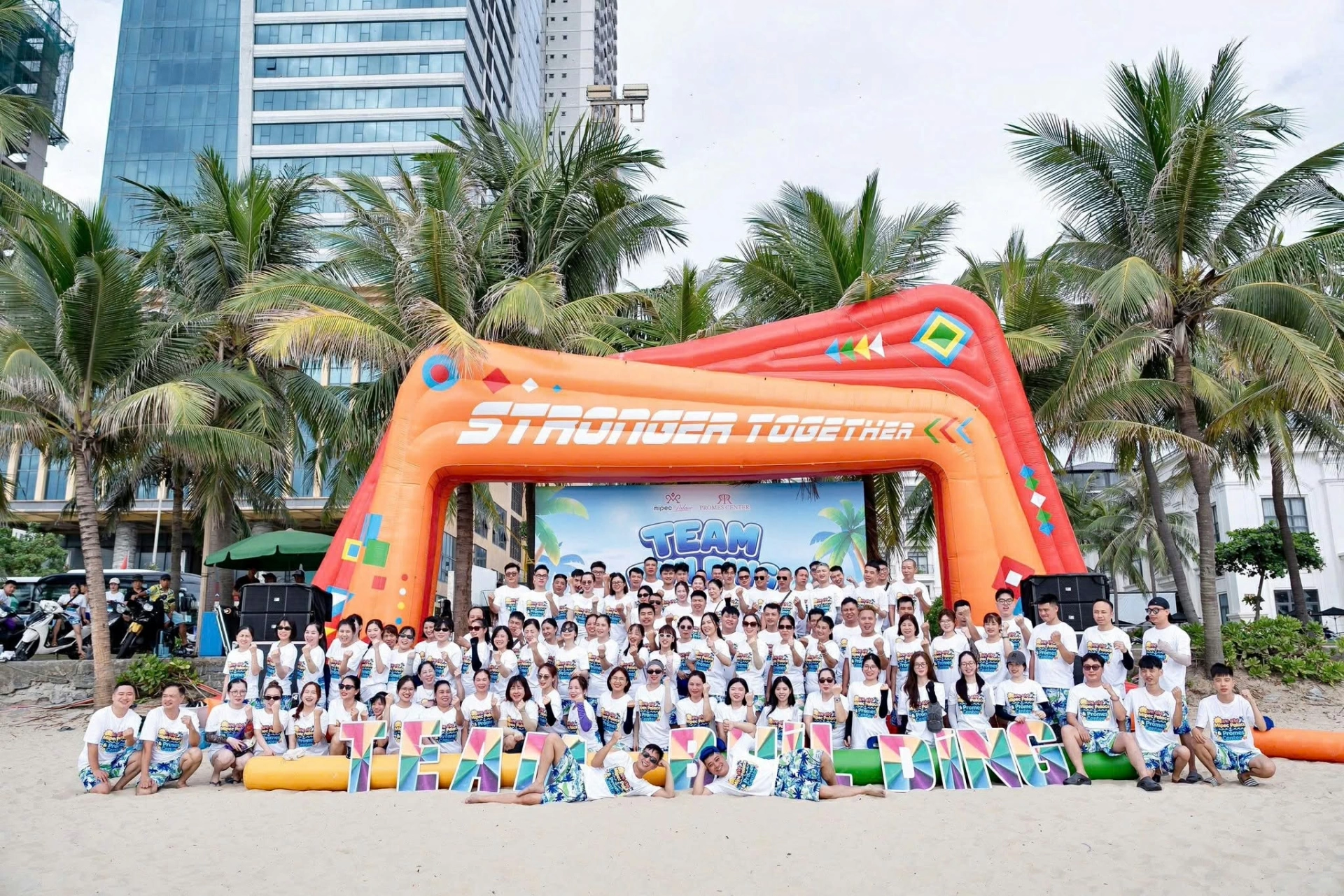 DANAGO có hơn 15 năm kinh nghiệm tổ chức tour MICE chuyên nghiệp.