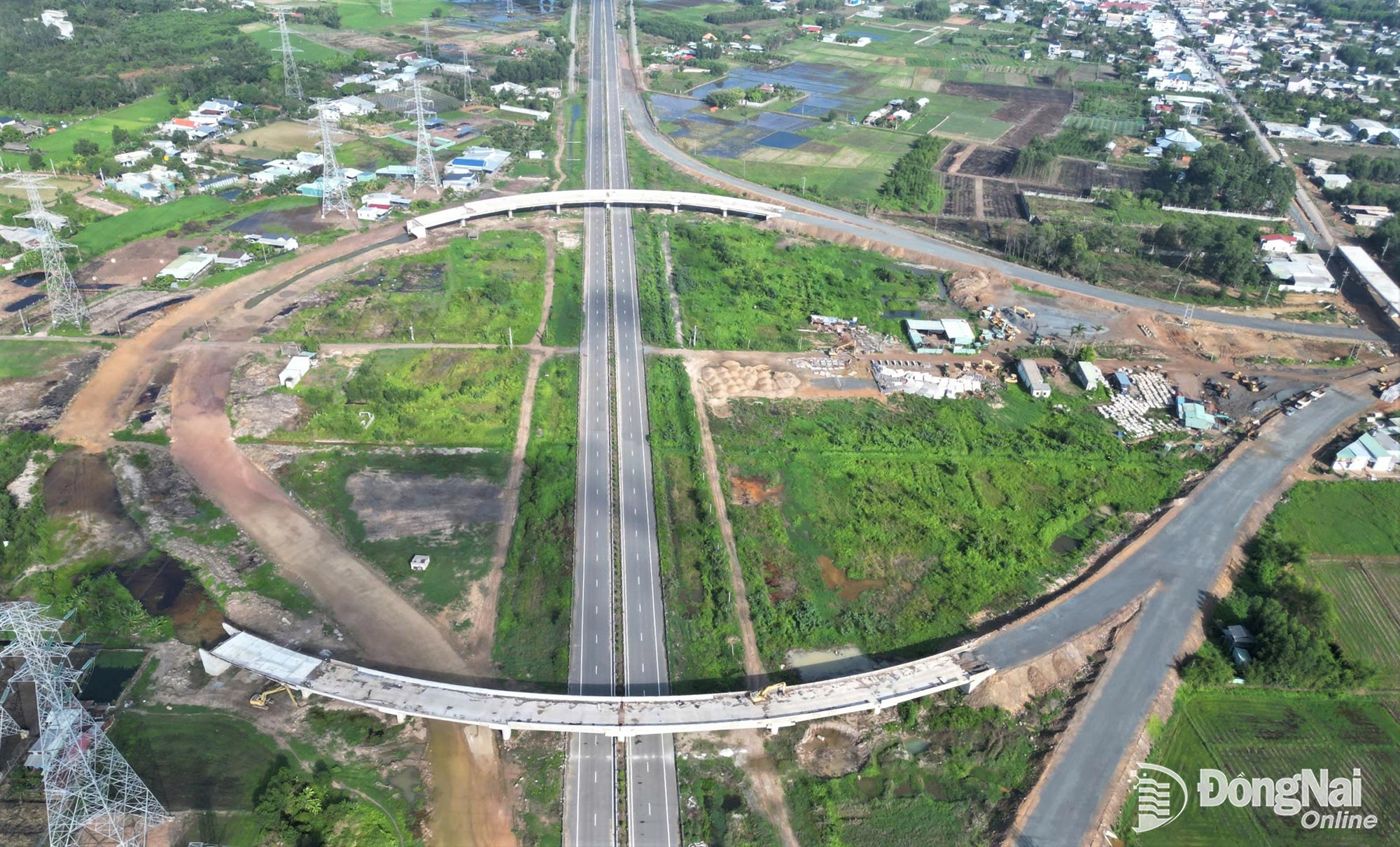 Construction of Component Project 3 of Ho Chi Minh City’s Ring Road 3 passing through Dong Nai City.