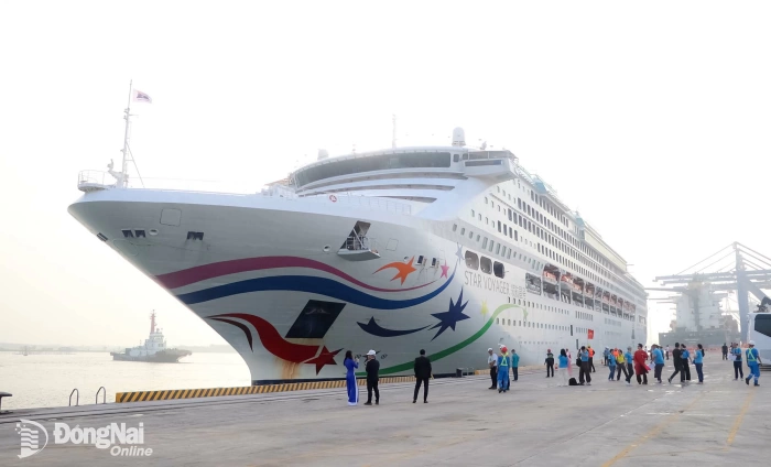 Tập đoàn tàu biển Royal Caribbean tìm giải pháp khai thác du lịch tại Đồng Nai