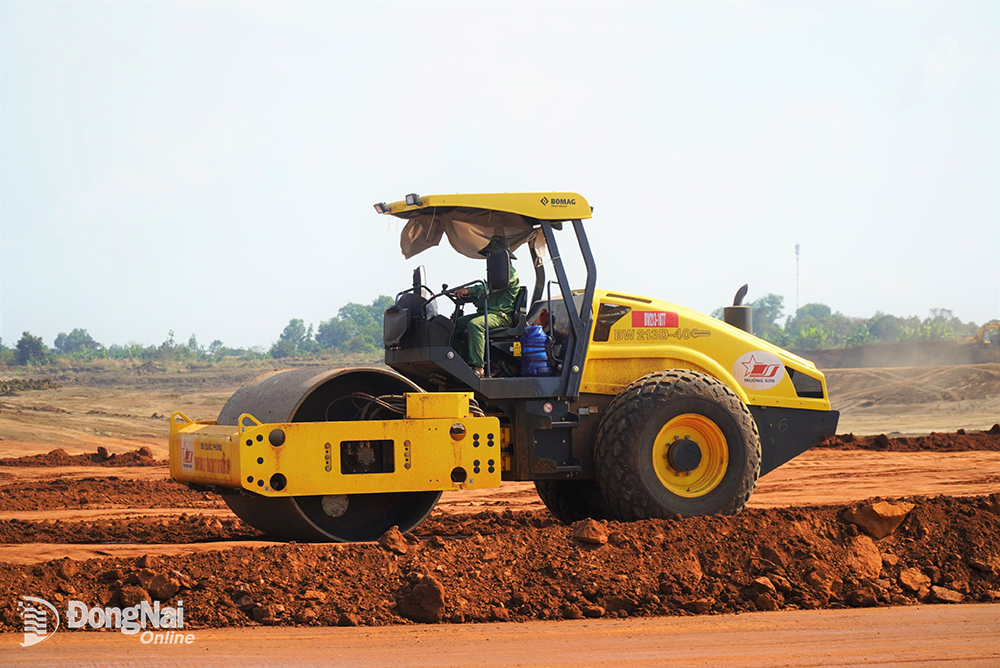 Đồng Nai kiến nghị sử dụng nguồn đất dôi dư tại dự án Cảng hàng không quốc tế Long Thành để phục vụ thi công cao tốc Biên Hòa - Vũng Tàu