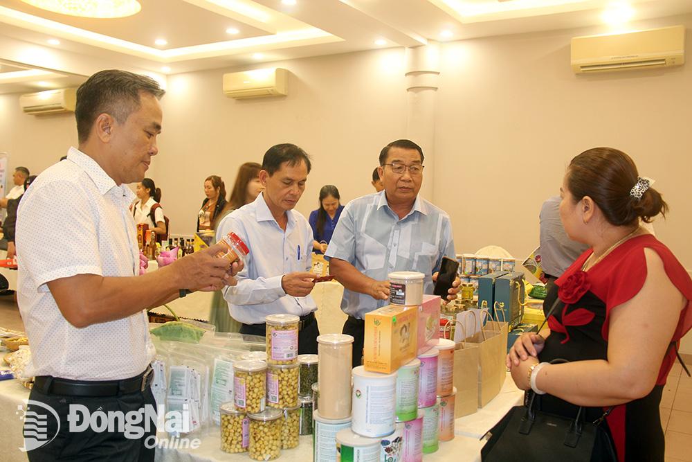 Hơn 70 doanh nghiệp của Đồng Nai, Sóc Trăng, Trà Vinh tham gia kết nối giao thương