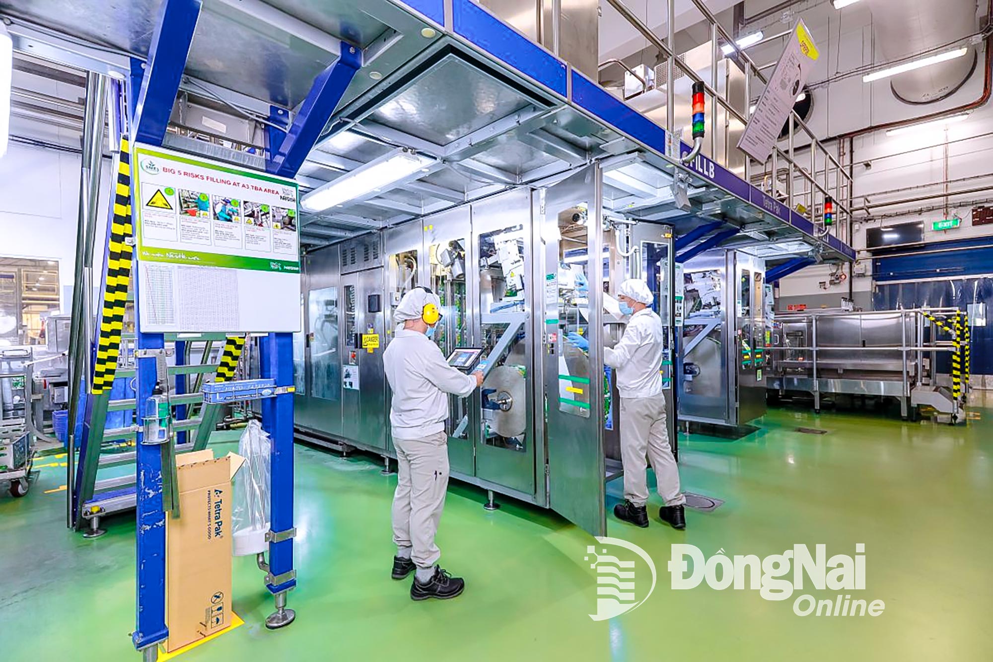 The modern production lines of Nestle Vietnam Co., Ltd. at Amata Industrial Park, Long Binh Ward. Photo: CTV

