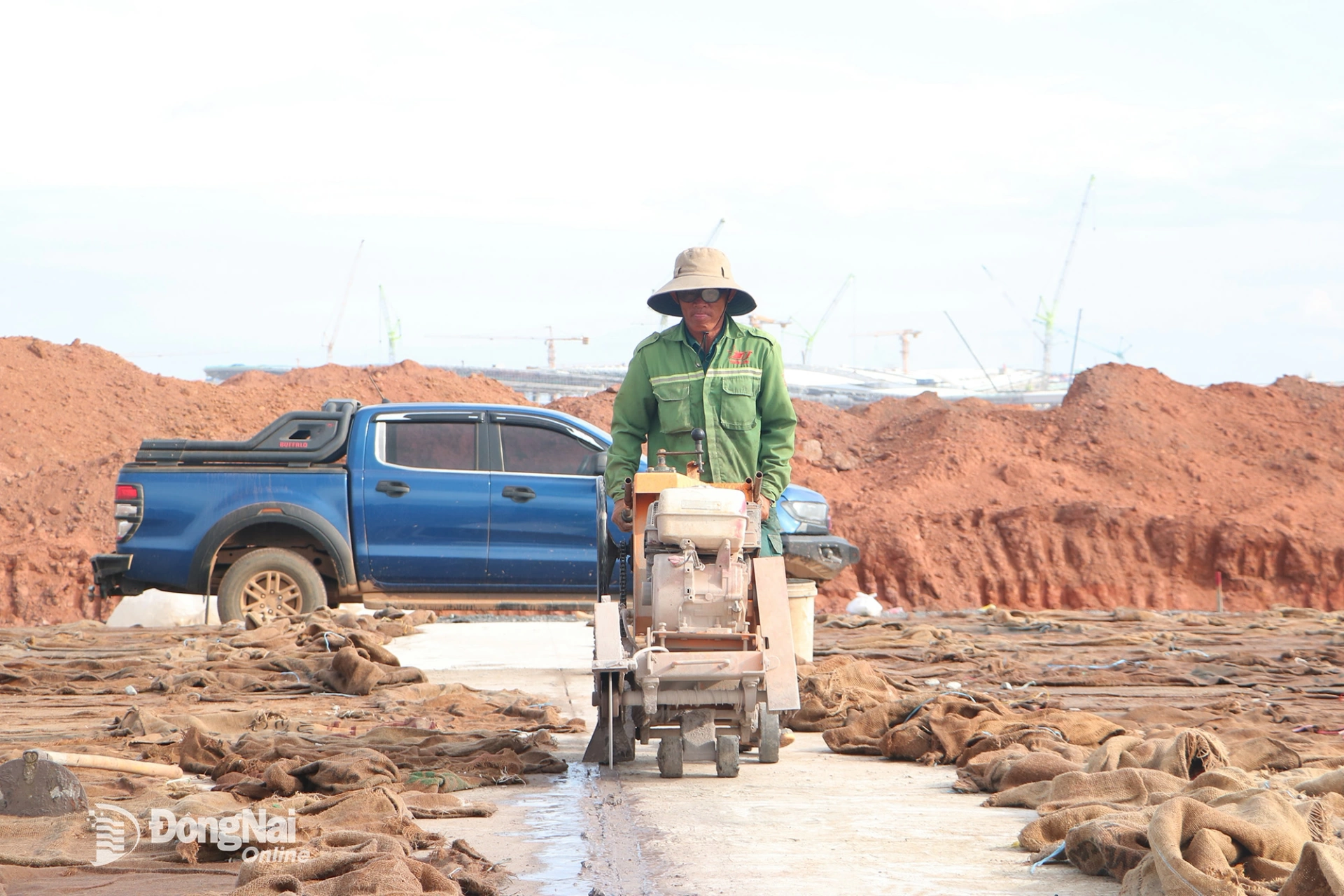 Workers construct the second runway at Long Thanh Airport, Phase 1. Photo: P.Tung