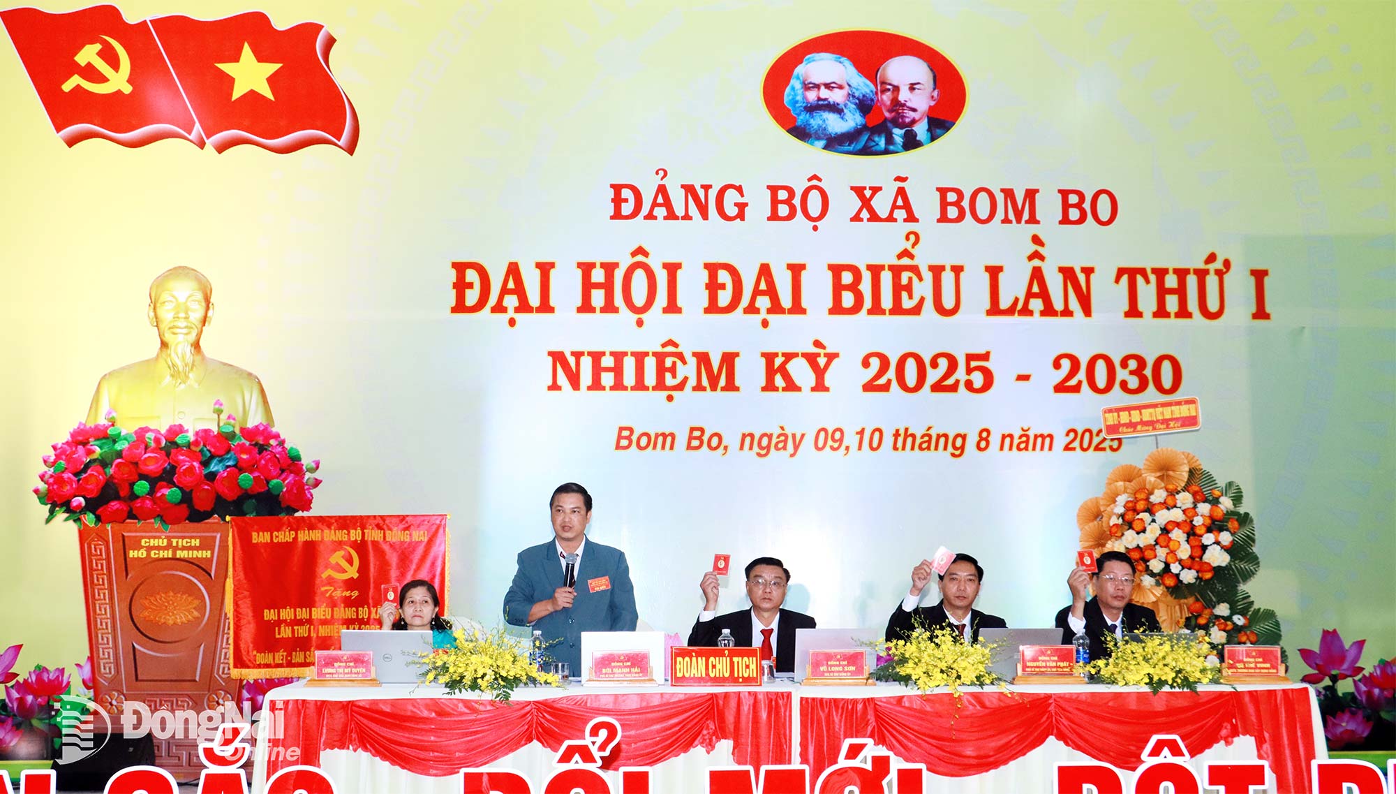 The Presidium presides over the congress. Photo: Nhu Nam