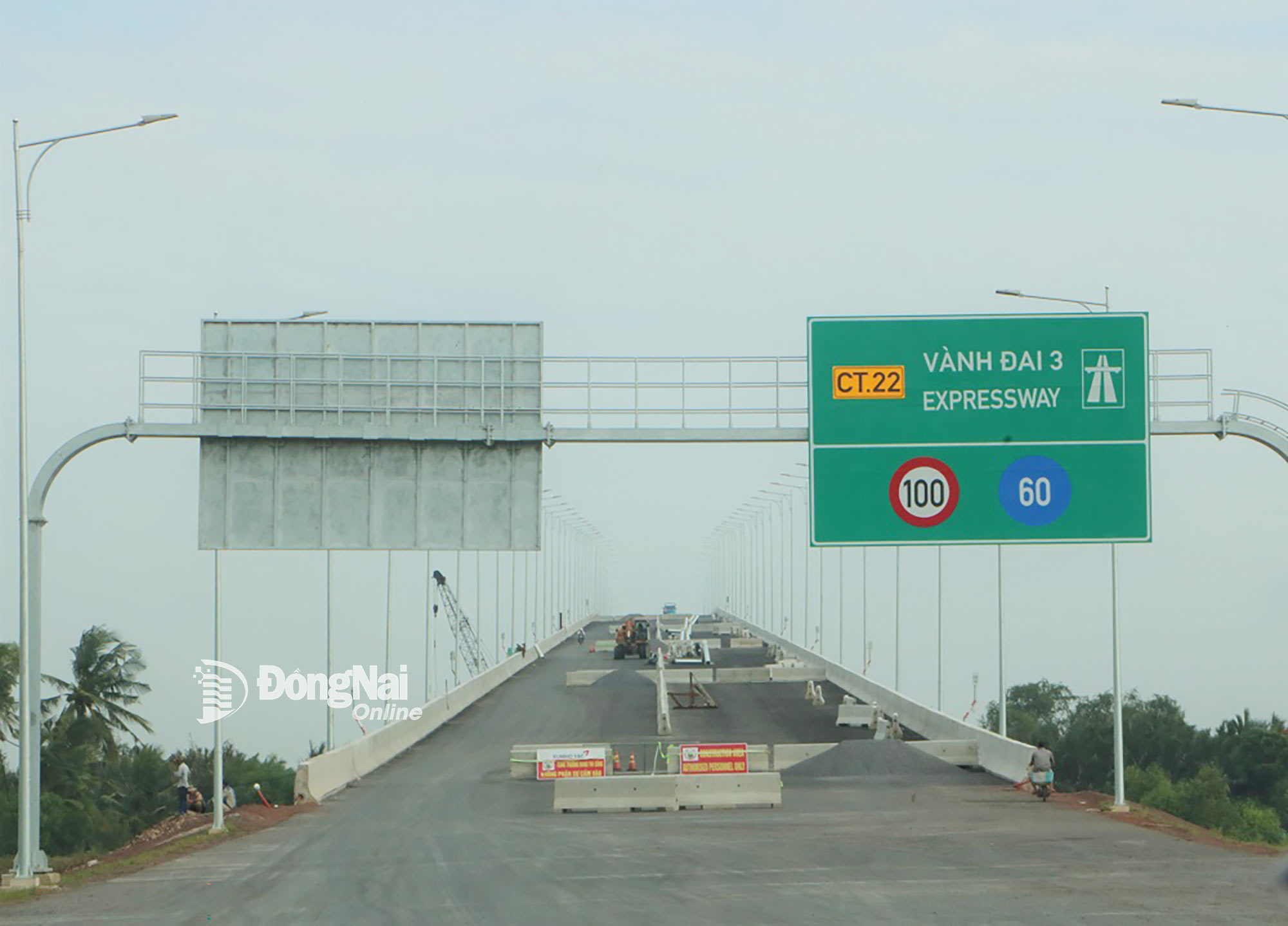 Bộ Xây dựng đề nghị có ý kiến thống nhất với việc đề xuất giao UBND Thành phố Hồ Chí Minh quản lý, khai thác toàn bộ tuyến đường vành đai 3 - Thành phố Hồ Chí Minh. Ảnh: Phạm Tùng