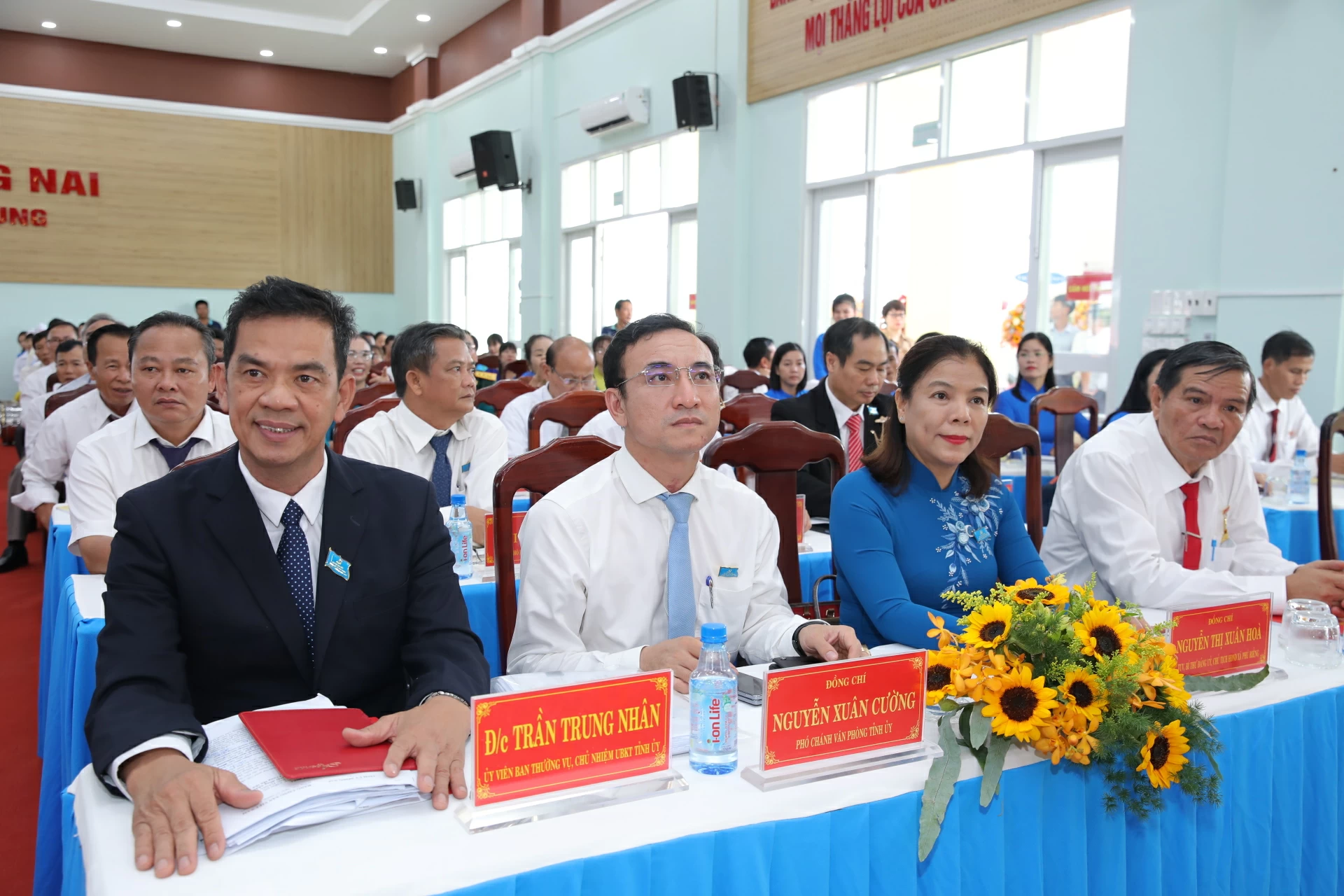 Đại biểu dự đại hội