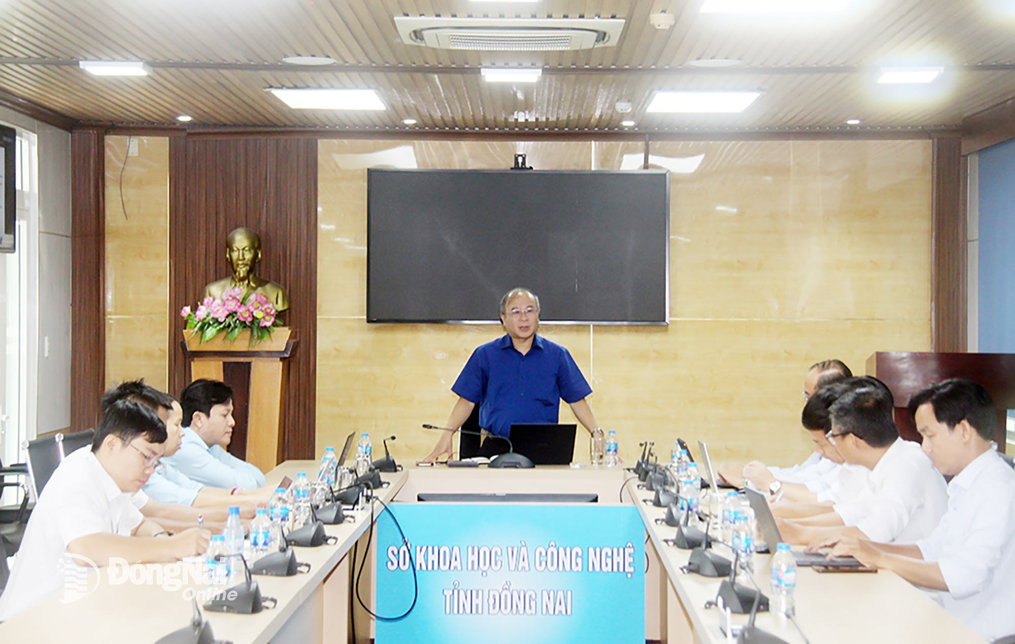 Phó Giám đốc Sở Khoa học và Công nghệ tỉnh Đồng Nai Nguyễn Minh Quang phát biểu kết luận buổi làm việc. Ảnh: Hải Quân
