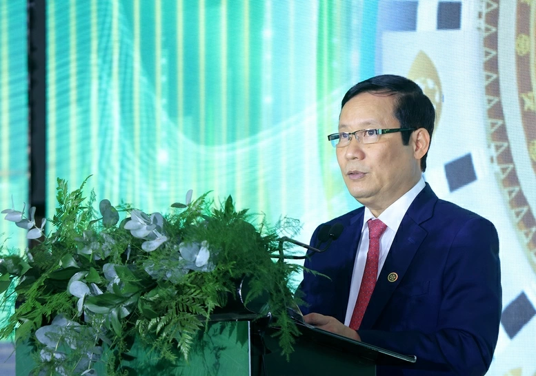 Chủ tịch VCCI Phạm Tấn Công phát biểu khai mạc diễn đàn