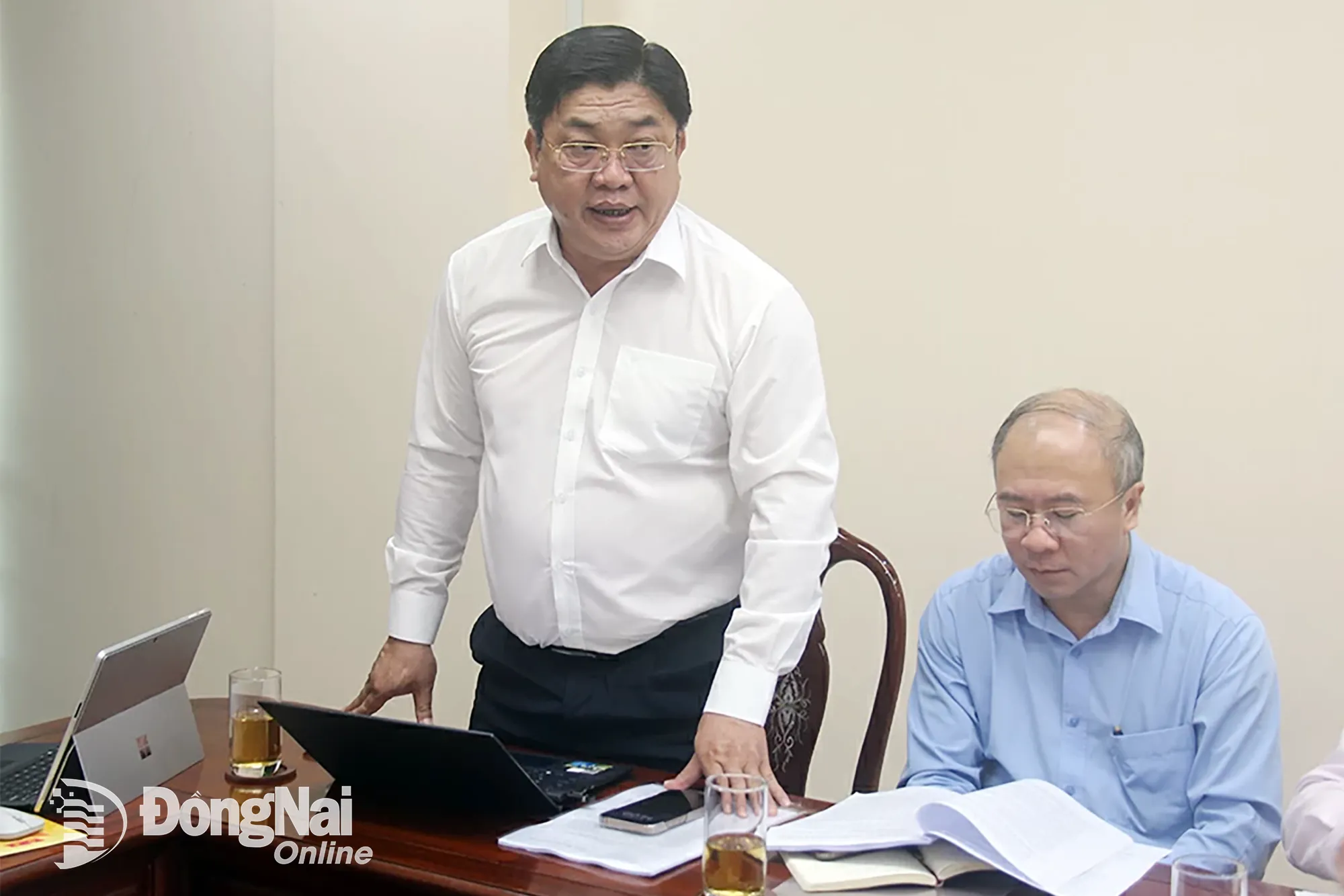 Giám đốc Sở Khoa học và Công nghệ Phạm Văn Trinh phát biểu tại buổi làm việc. Ảnh: Hải Quân