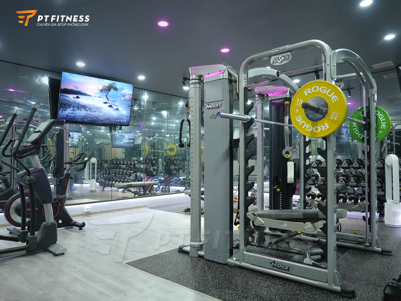 Hình ảnh giàn tạ đa năng Hoist Mi7 Smith Nguồn: PT Fitness