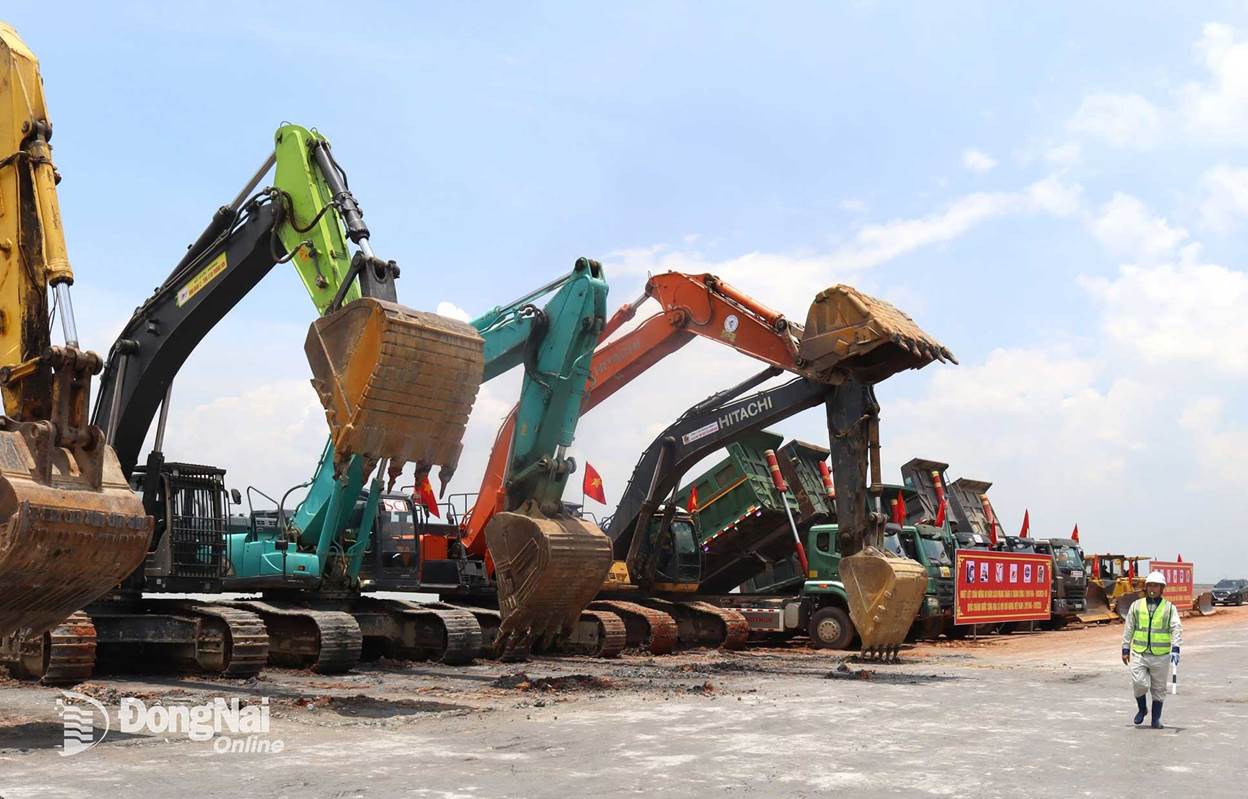 Groundbreaking ritual held for the project. Photo: Hoang Loc