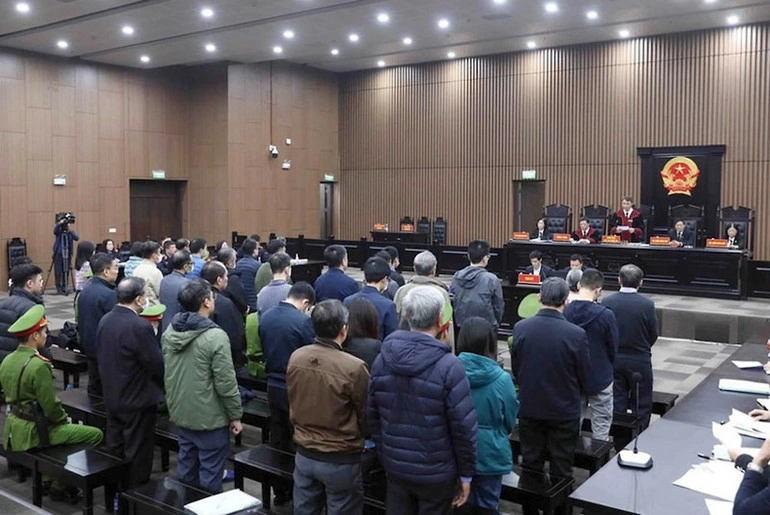 Quang cảnh phiên tòa xét xử vụ án xảy ra tại Công ty Cổ phần công nghệ Việt Á. (Ảnh: Phạm Kiên)
