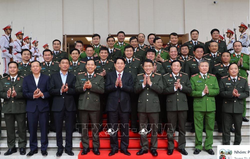 Chủ tịch nước Lương Cường thăm và làm việc với Bộ Công an, ngày 11/12/2024.