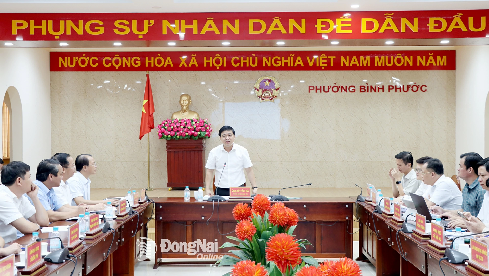 Member of the Dong Nai Provincial Party Committee, Vice Chairman of the Provincial Peoples Committee, Ho Van Ha speaks at the conference. Photo: Thanh Mang

