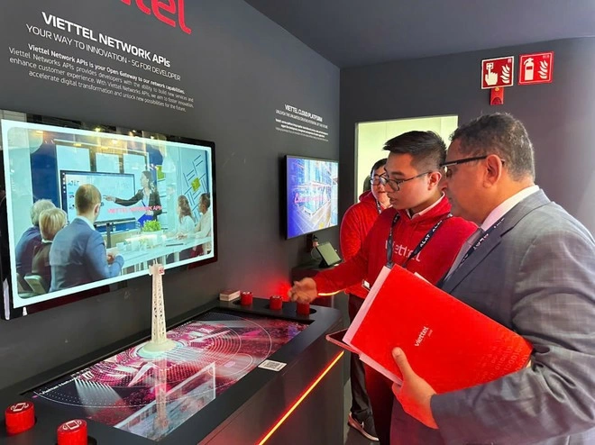 Over 10% of companies integrate AI into operations (Photo: VNA)