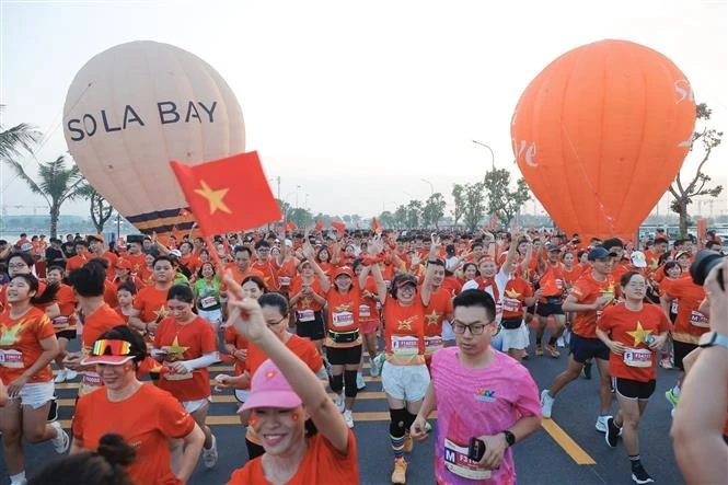 Over 21,000 runners across the country take part in the “My Viet Nam 2025” race (Photo: VNA)