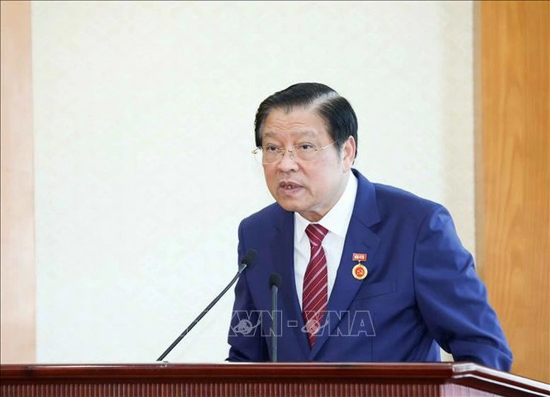 Trưởng Ban Nội chính Trung ương Phan Đình Trạc phát biểu tại lễ trao Huy hiệu Đảng - Ảnh: TTXVN