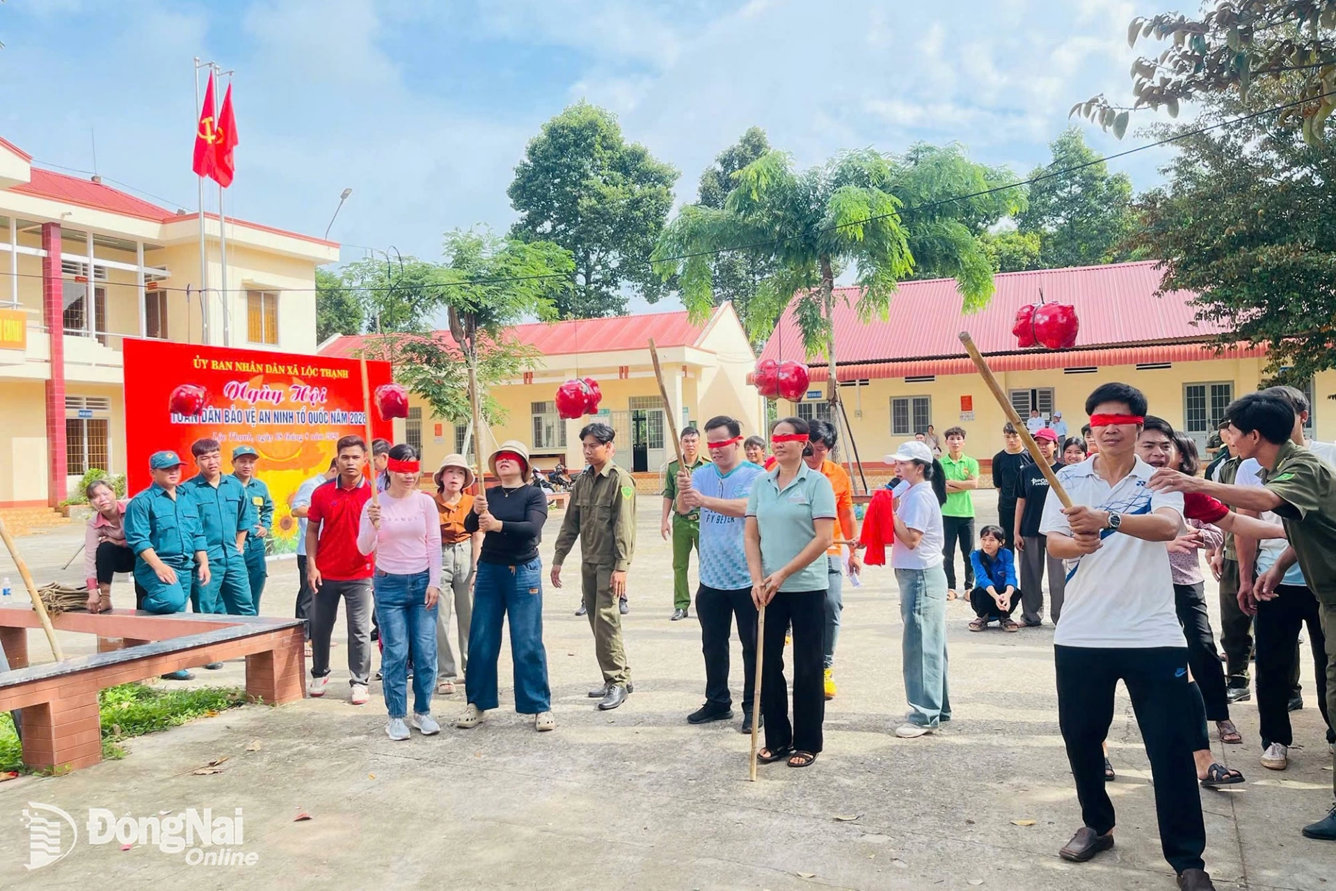 Ngày hội Toàn dân bảo vệ an ninh Tổ quốc ở xã Lộc Thạnh. Ảnh: Hoàng Thái