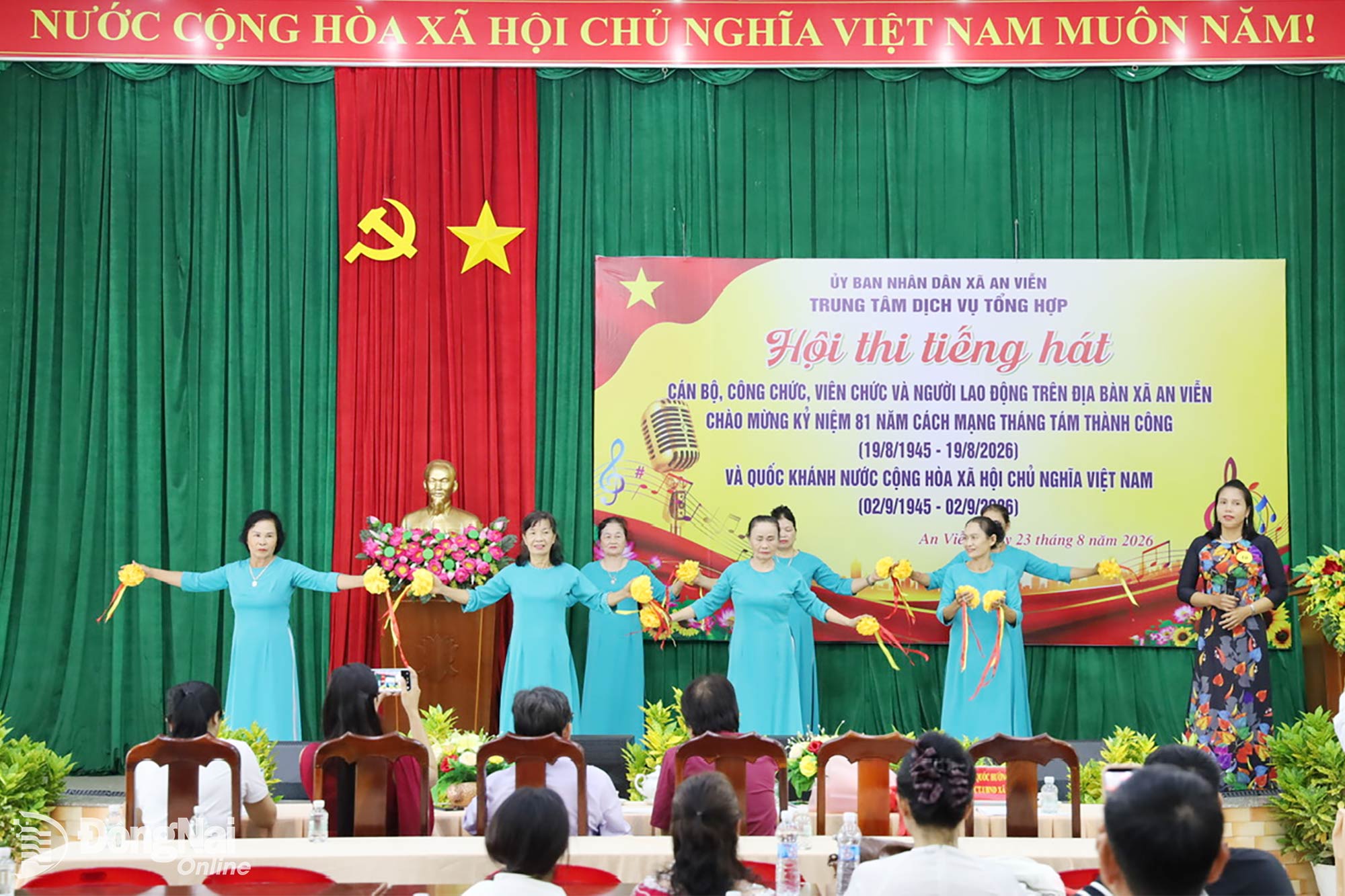 Thí sinh tham gia hội thi.
