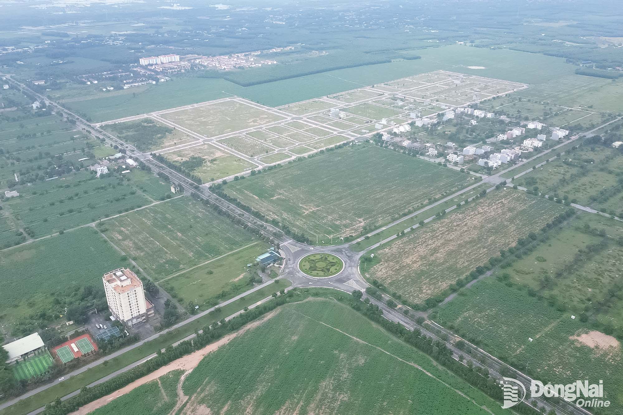 Phuoc An Commune, Dong Nai City – where many infrastructure projects are underway or planned, including a 44-hectare resettlement project. Photo: Hoang Loc

