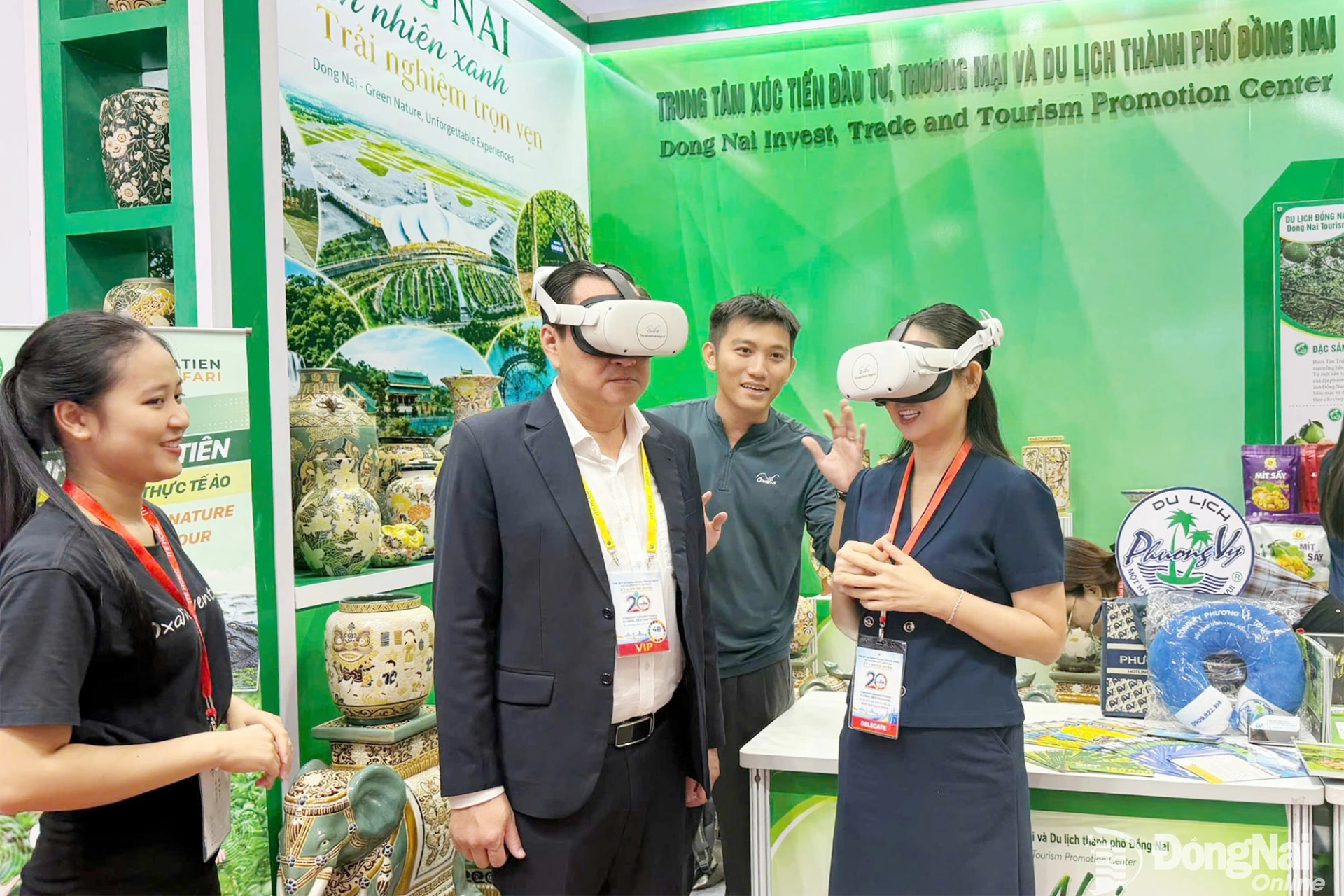Visitors explore Dong Nai’s tourist destinations through a digital experience. Photo: P.A.